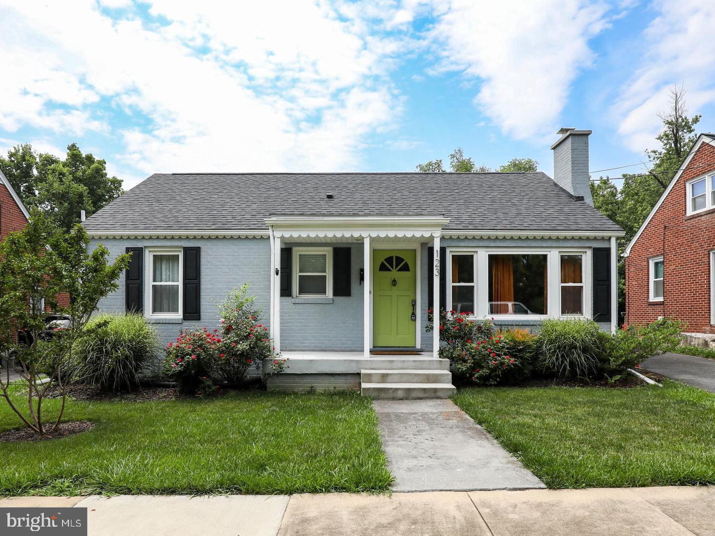 123 BELLVIEW AVENUE