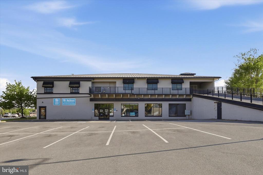 443 MILLWOOD AVE 4