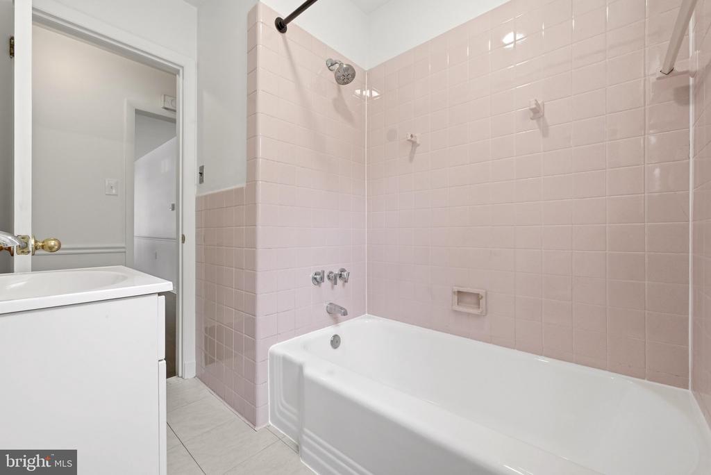 31 E GERMAIN STREET