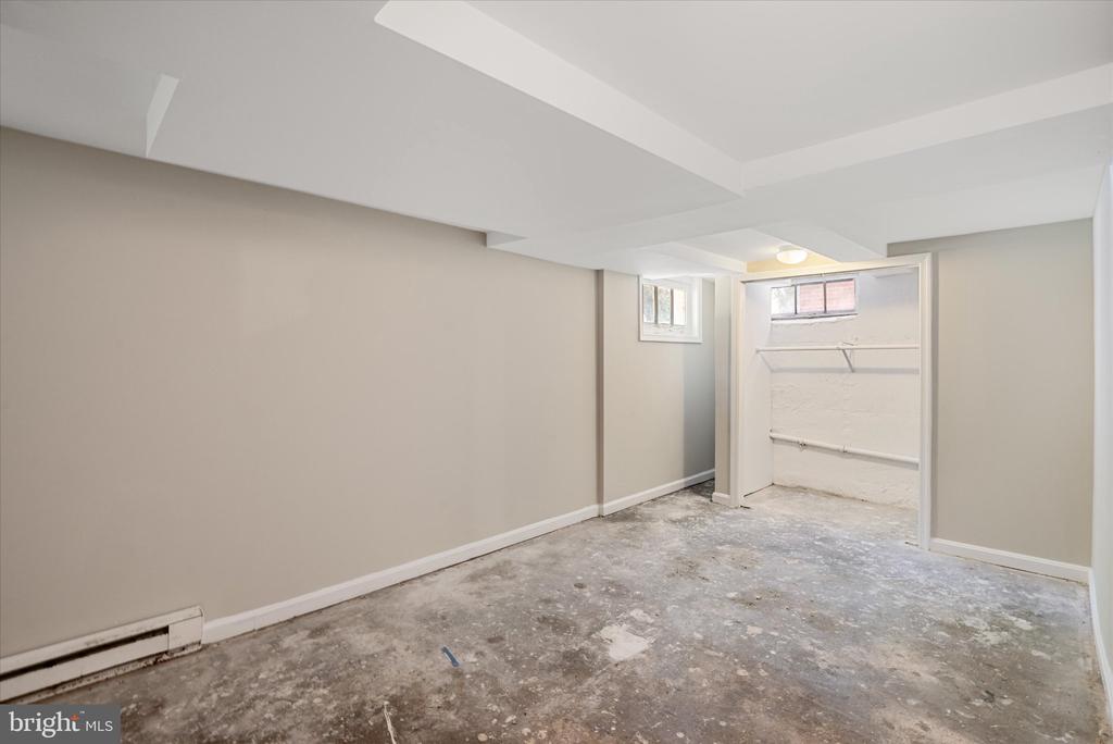 310 BELLVIEW AVENUE