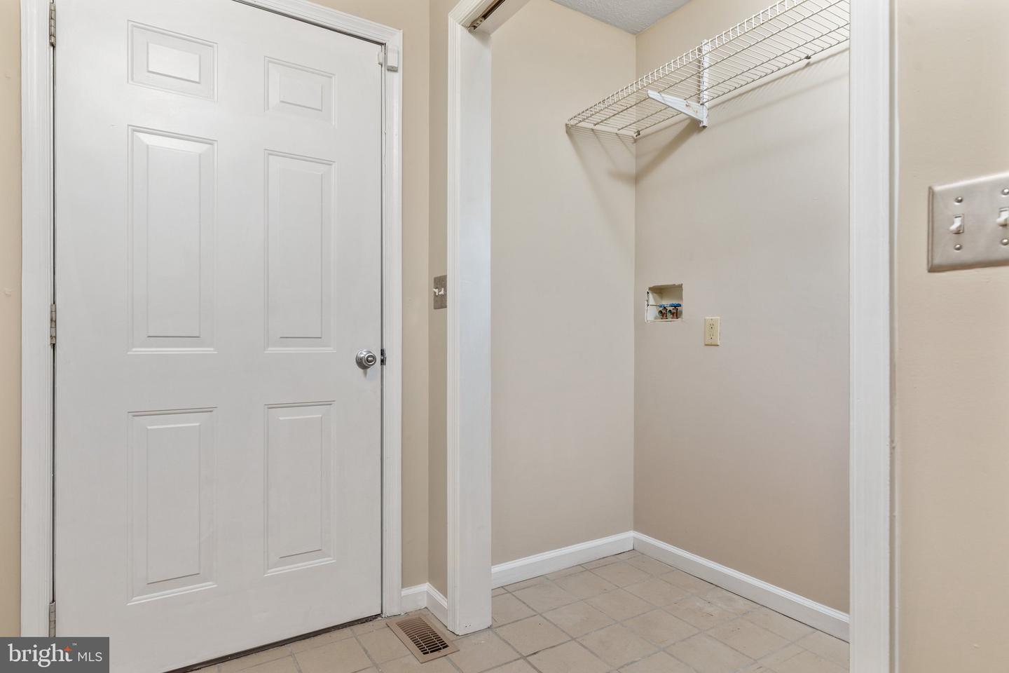 122 Bentley Dr