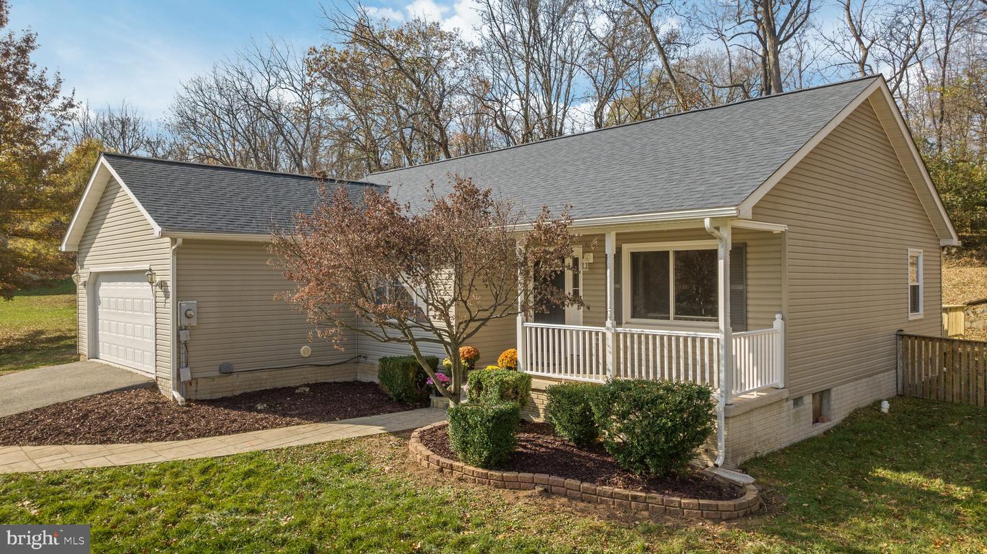 122 Bentley Dr