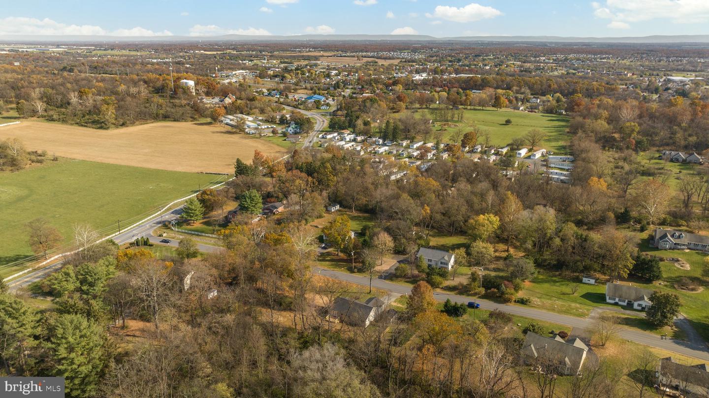 122 Bentley Dr