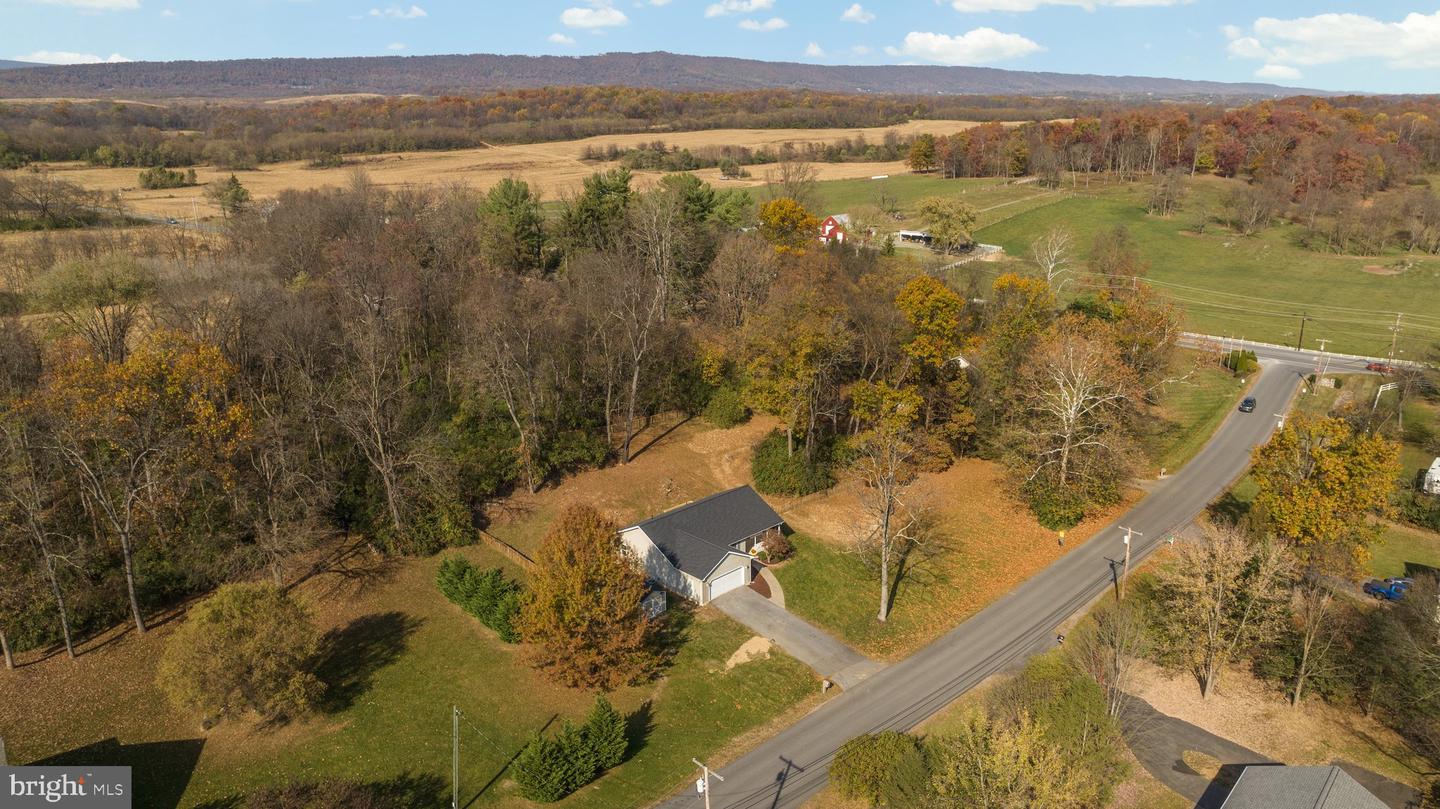 122 Bentley Dr