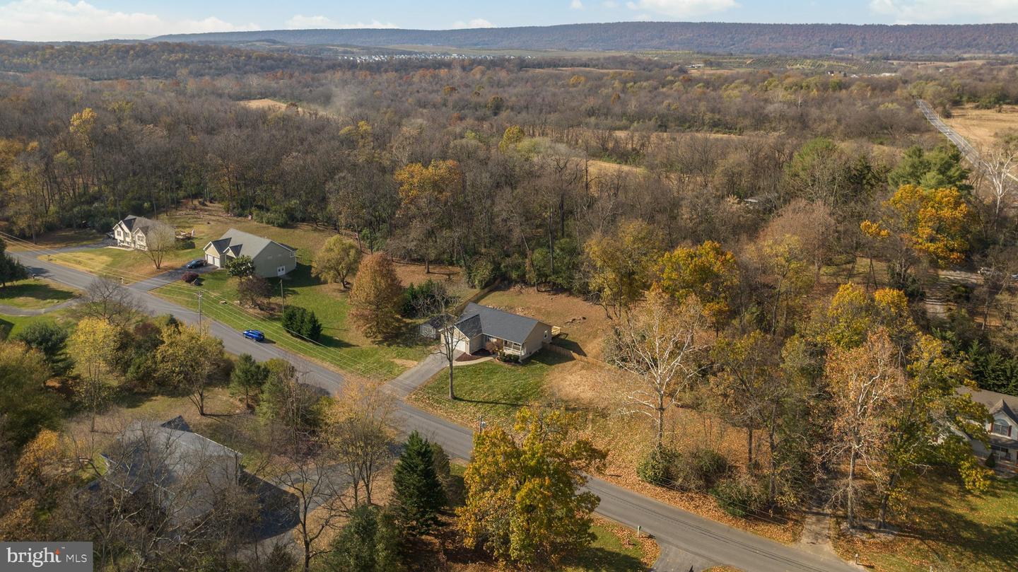 122 Bentley Dr