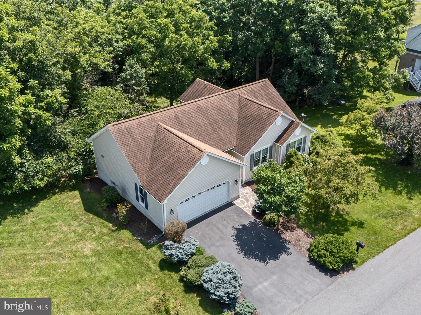 46 Flicker Ln