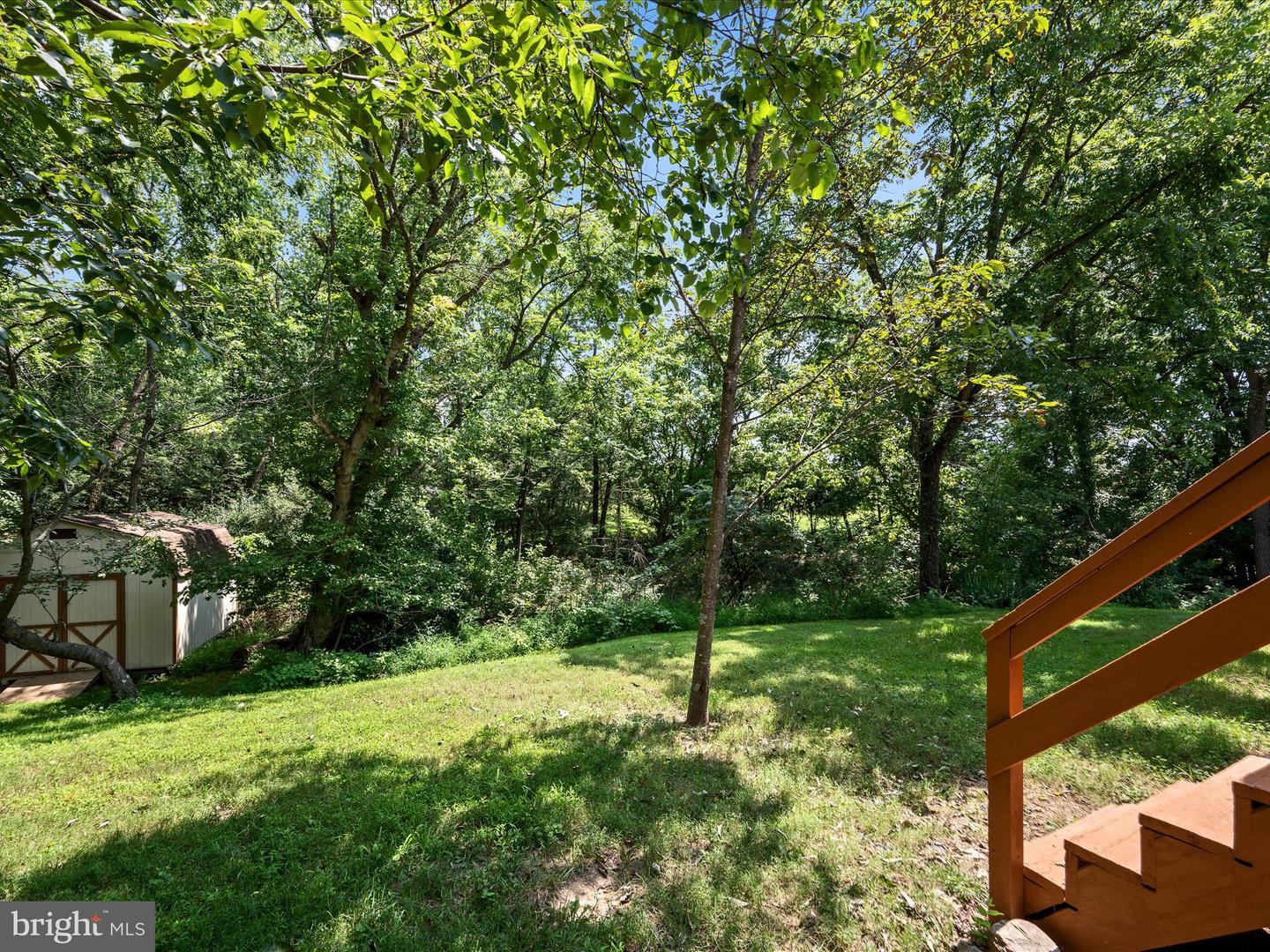 46 Flicker Ln