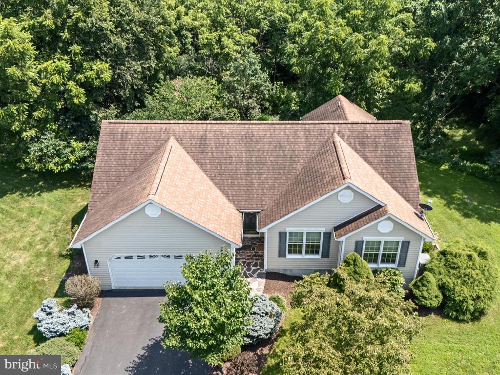 46 Flicker Ln