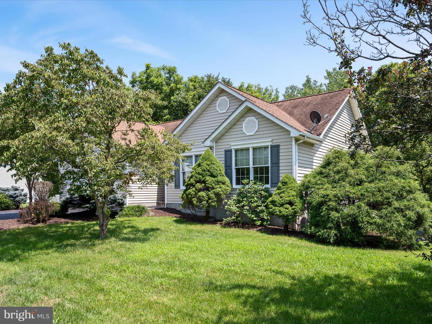 46 Flicker Ln