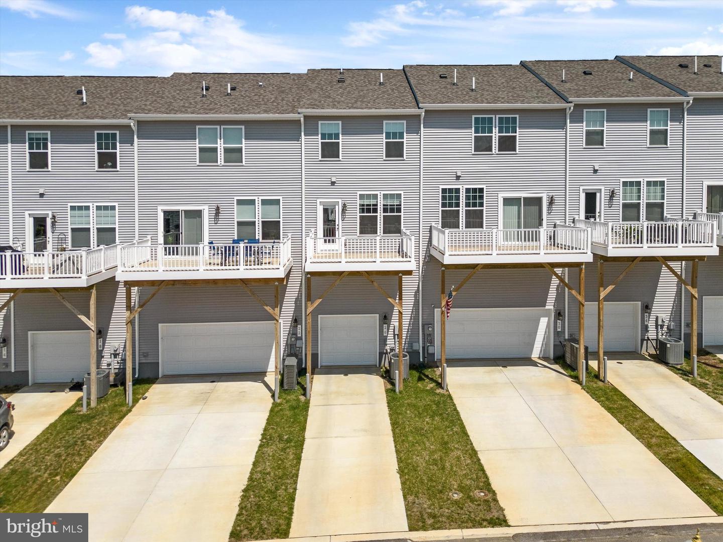 26 Capitol Mews