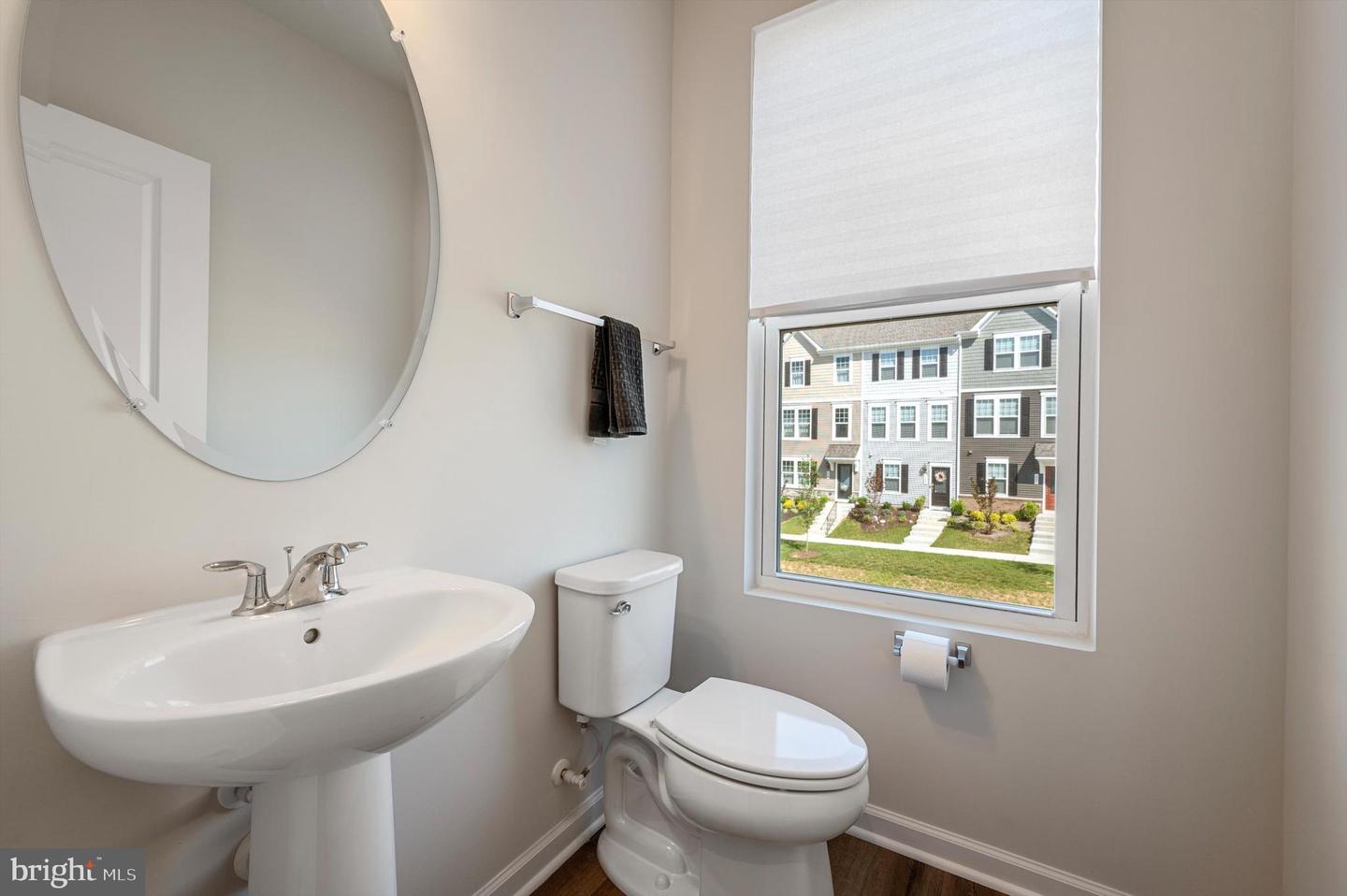 26 Capitol Mews