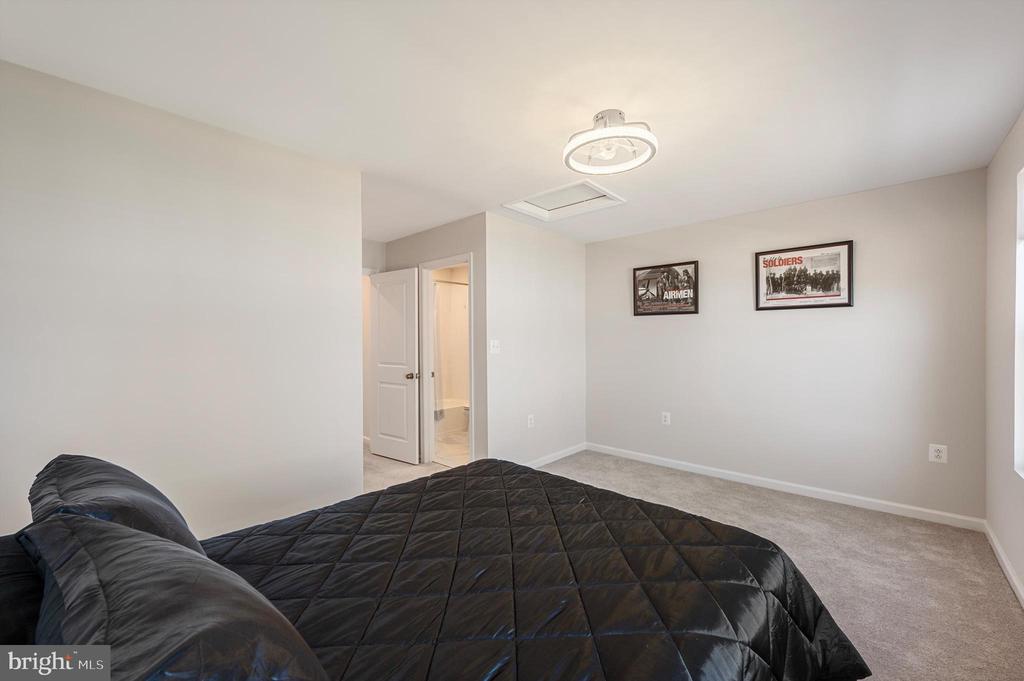 26 Capitol Mews
