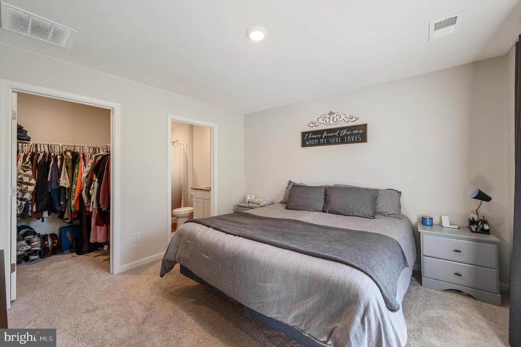 171 CENTERGATE DRIVE