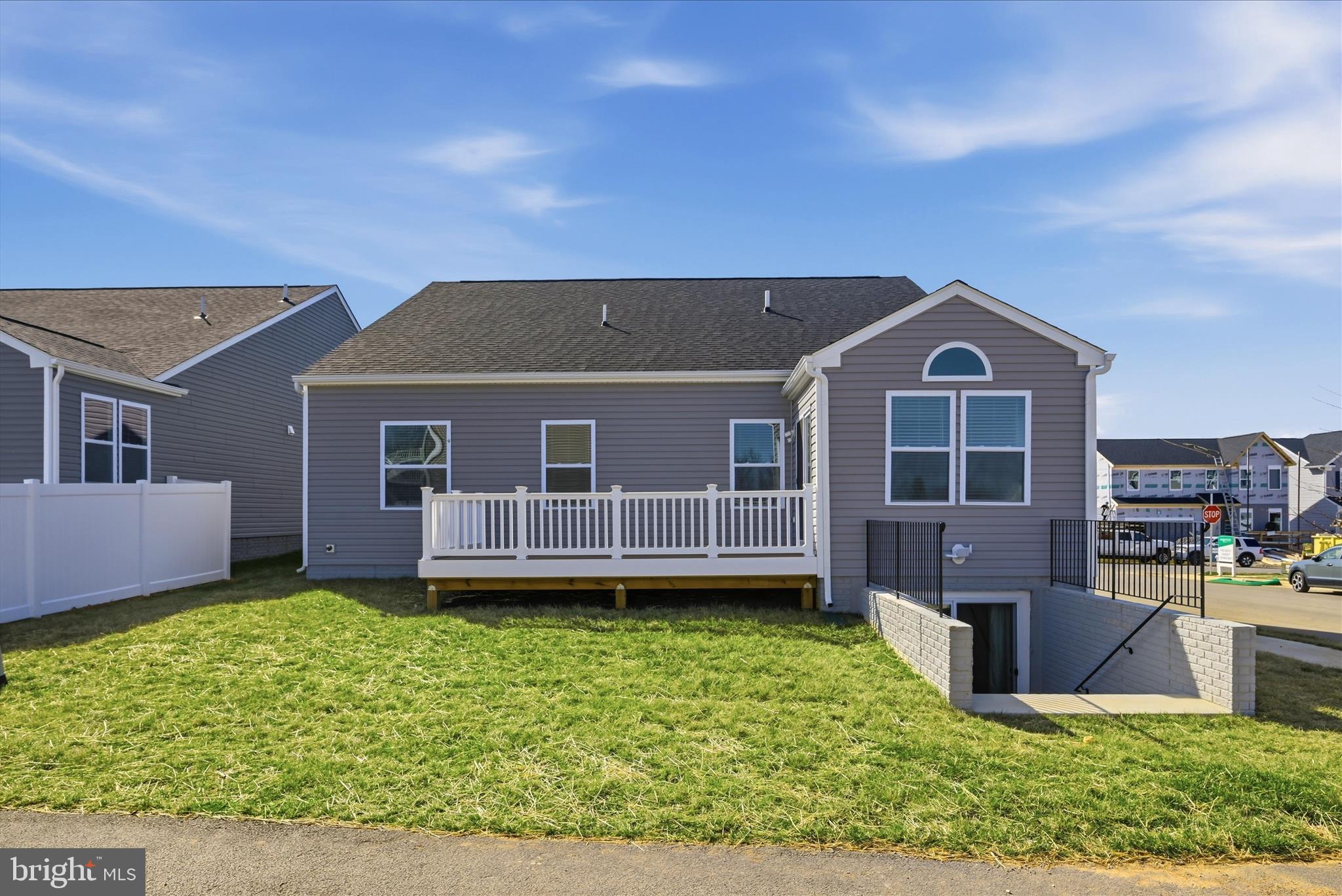 148 HUNTWELL WEST BOULEVARD