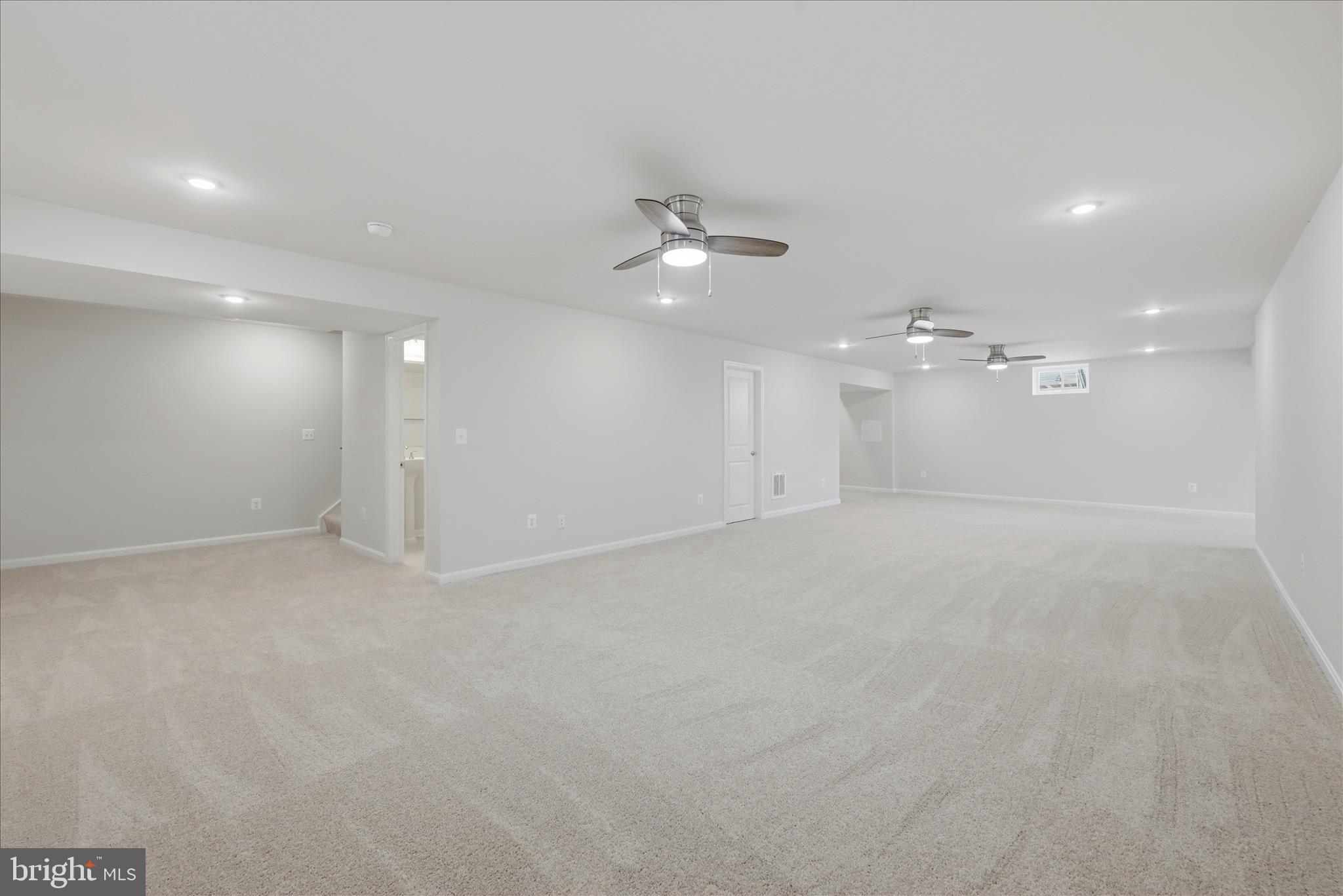 148 HUNTWELL WEST BOULEVARD