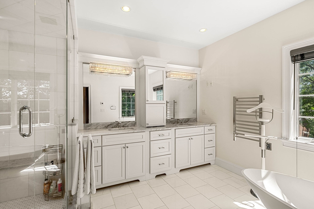 129 Rangeley Rd