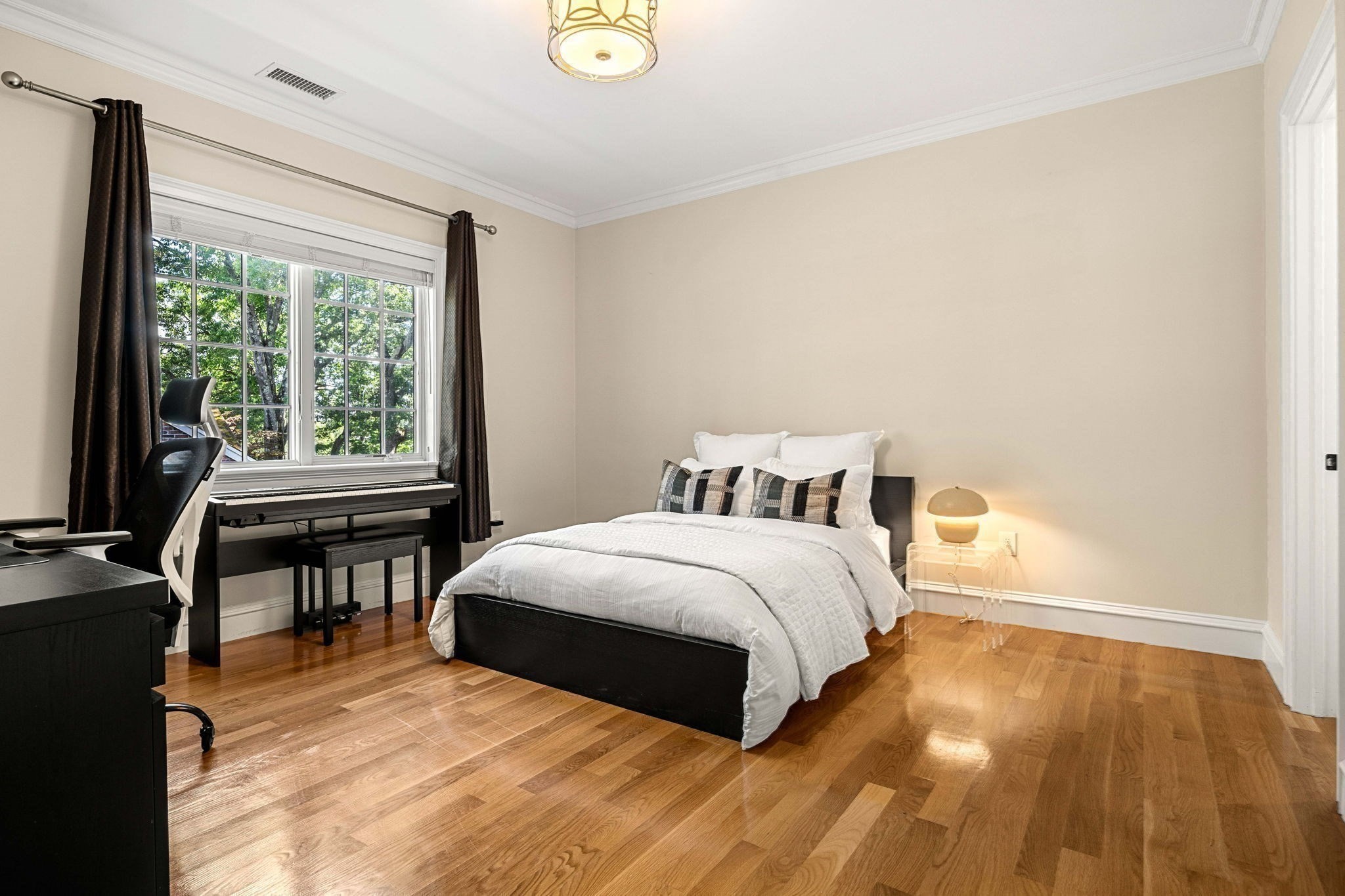 129 Rangeley Rd