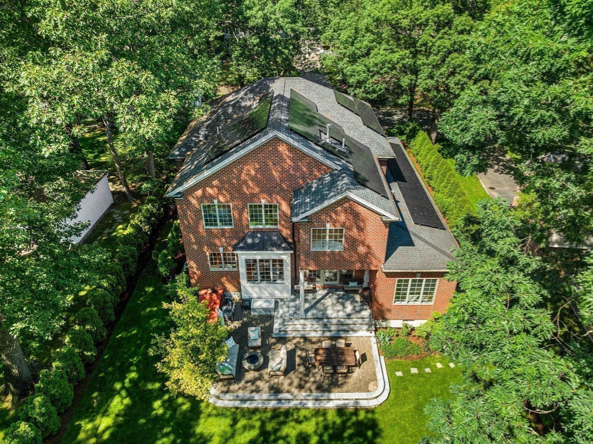 129 Rangeley Rd