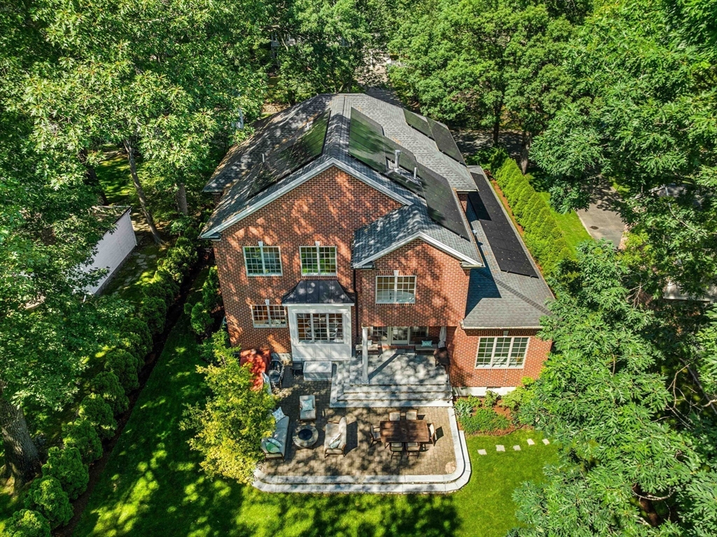 129 Rangeley Rd