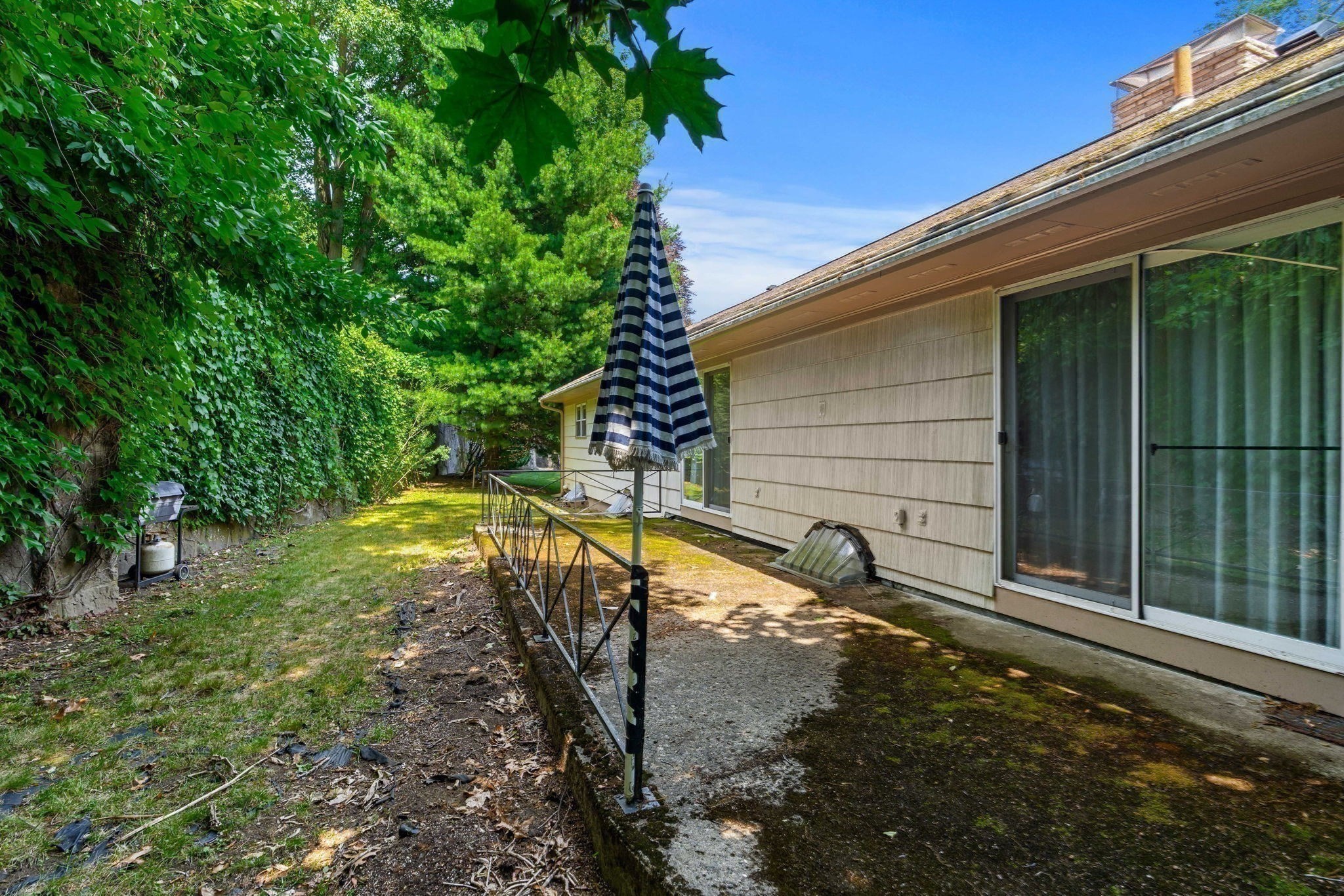 205 Gardner Rd