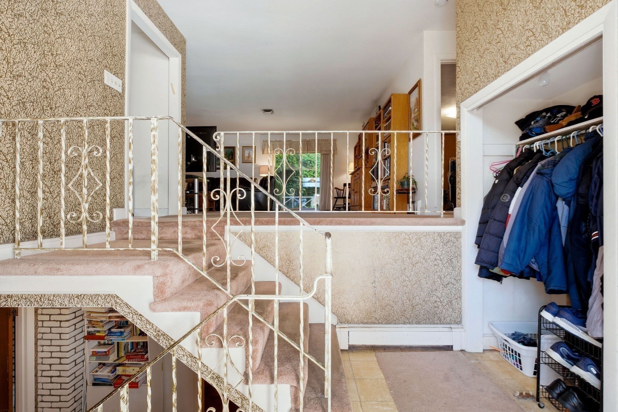205 Gardner Rd