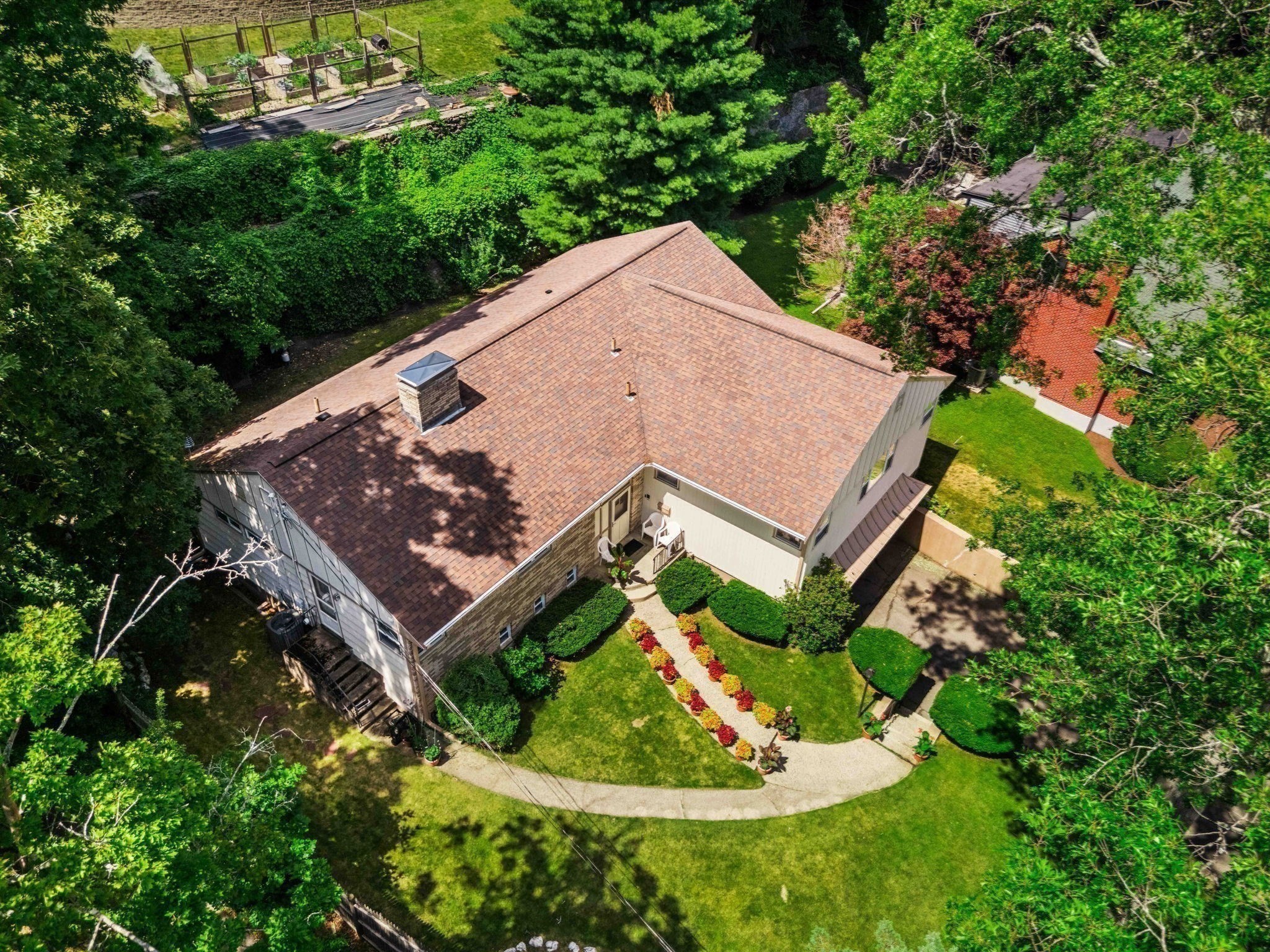 205 Gardner Rd
