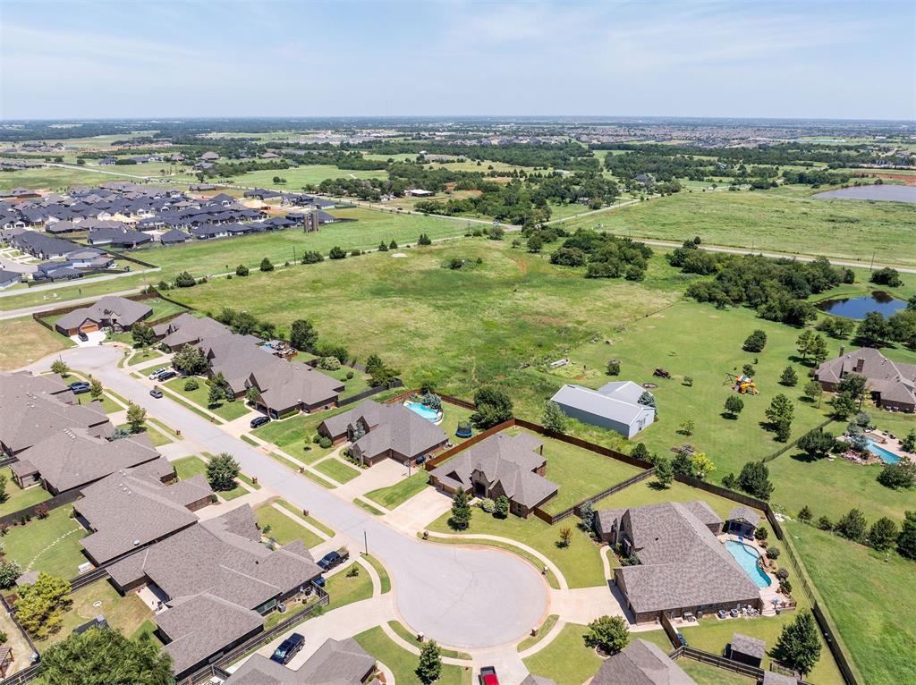 14808 Trumball Circle