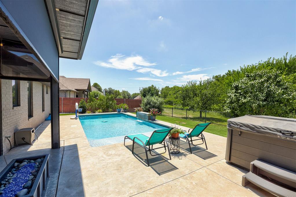 15117 Fountain Creek Lane