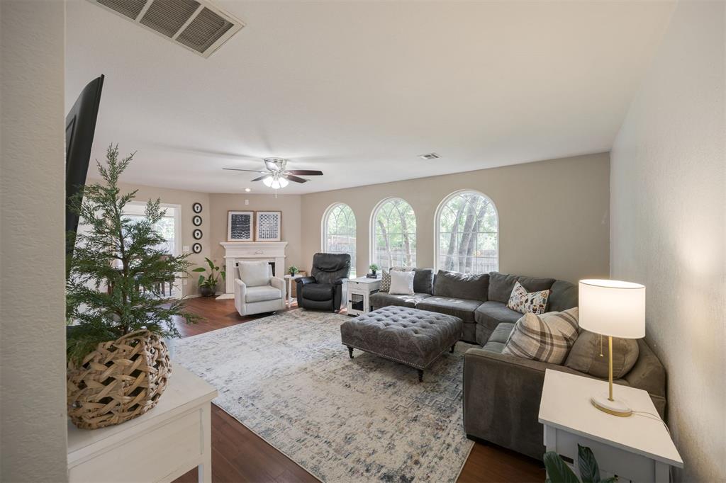 3809 Tambos Trail