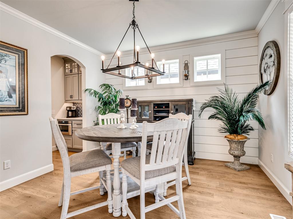 1924 Plaza District Drive