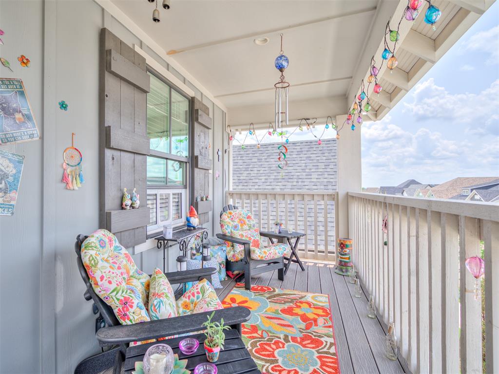 1924 Plaza District Drive