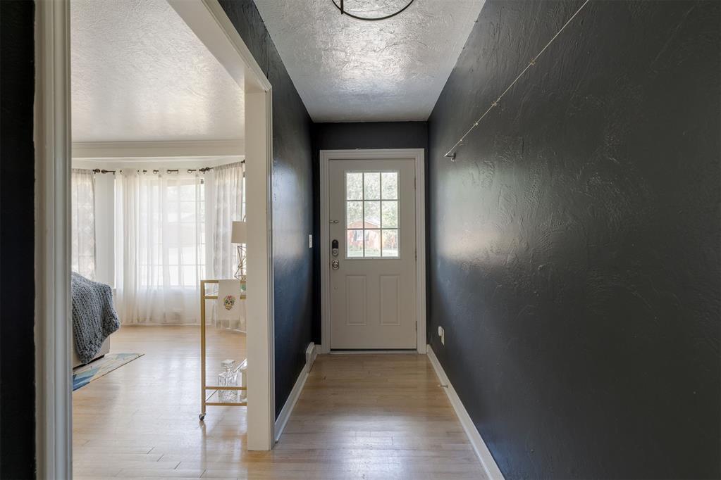 2612 Chaucer Drive