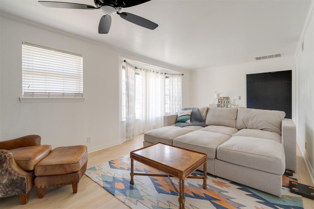 2612 Chaucer Drive