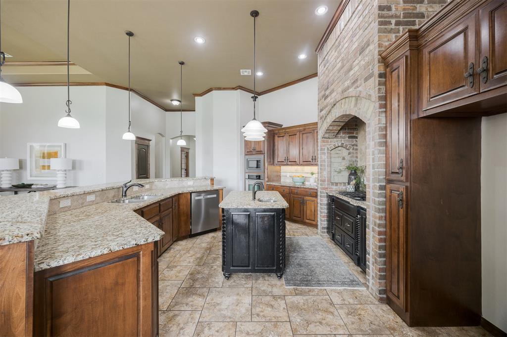 14808 Trumball Circle