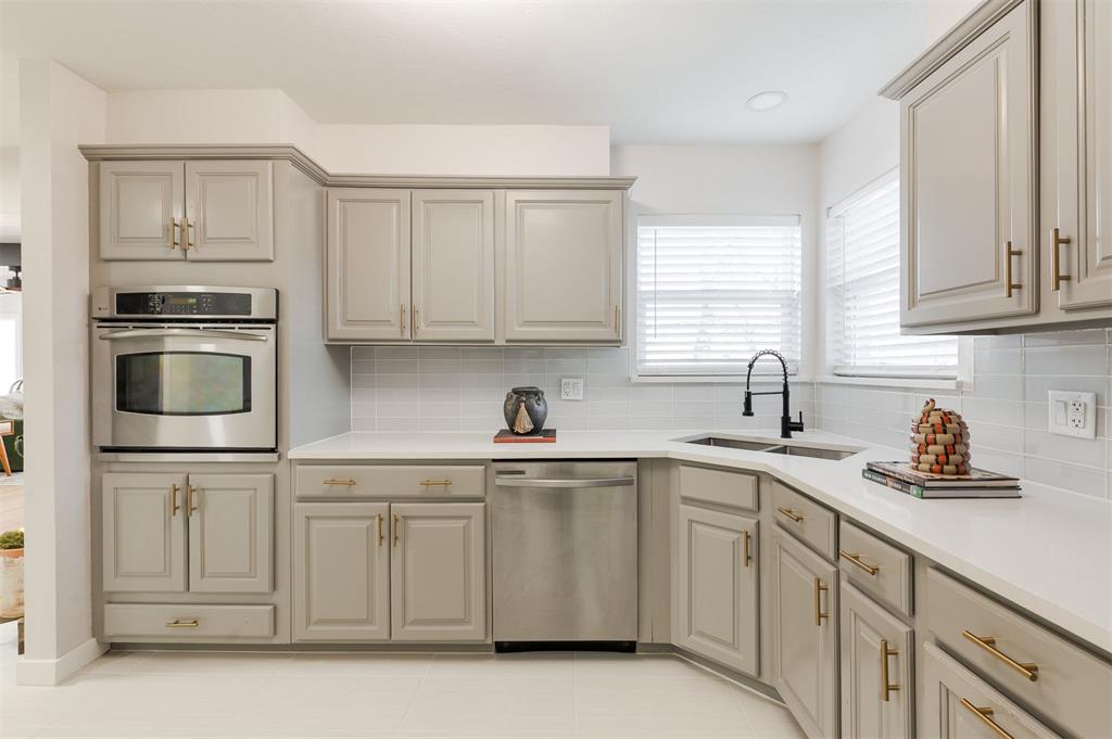 12213 Greystone Terrace