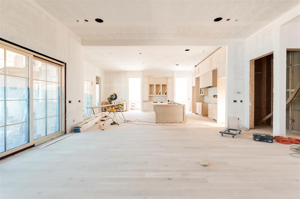 13700 Shoreline Boulevard