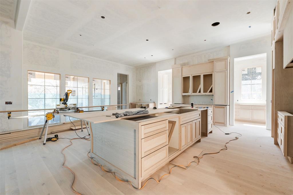 13700 Shoreline Boulevard