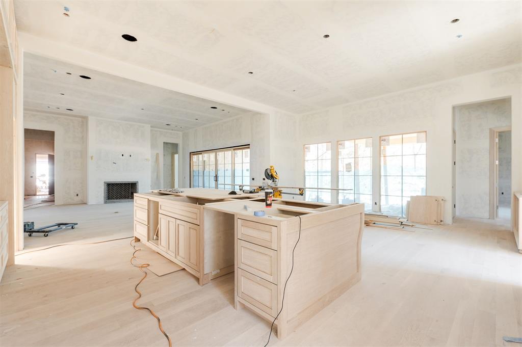 13700 Shoreline Boulevard