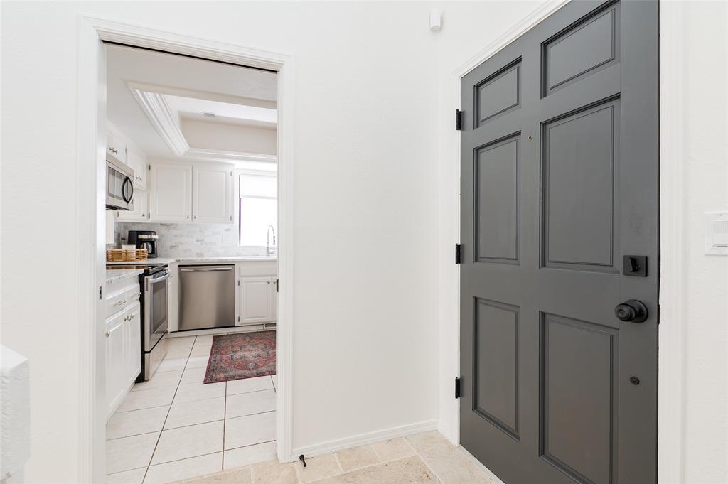 12124 Cliff Rose Drive
