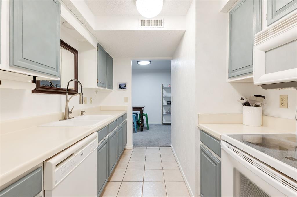 11130 Stratford Drive Unit: 319