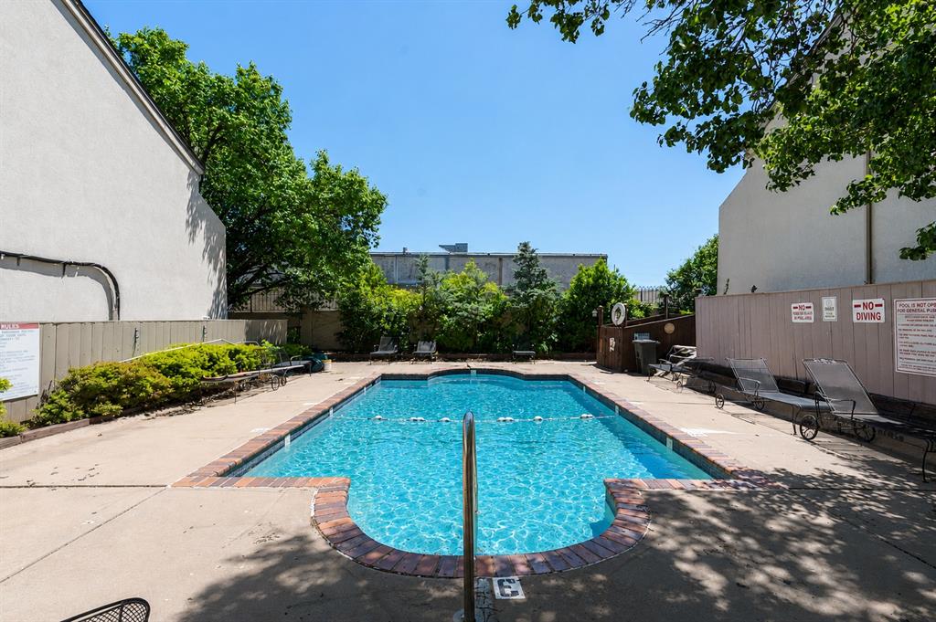 11130 Stratford Drive Unit: 319
