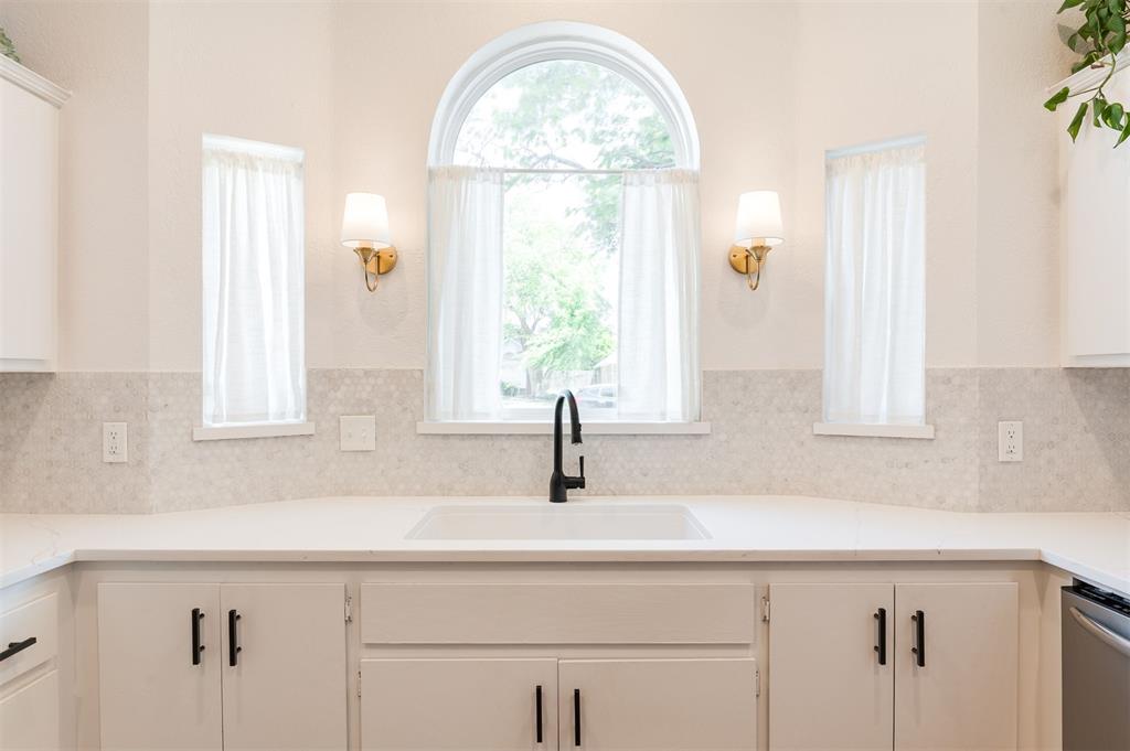 17109 Sunny Hollow Road