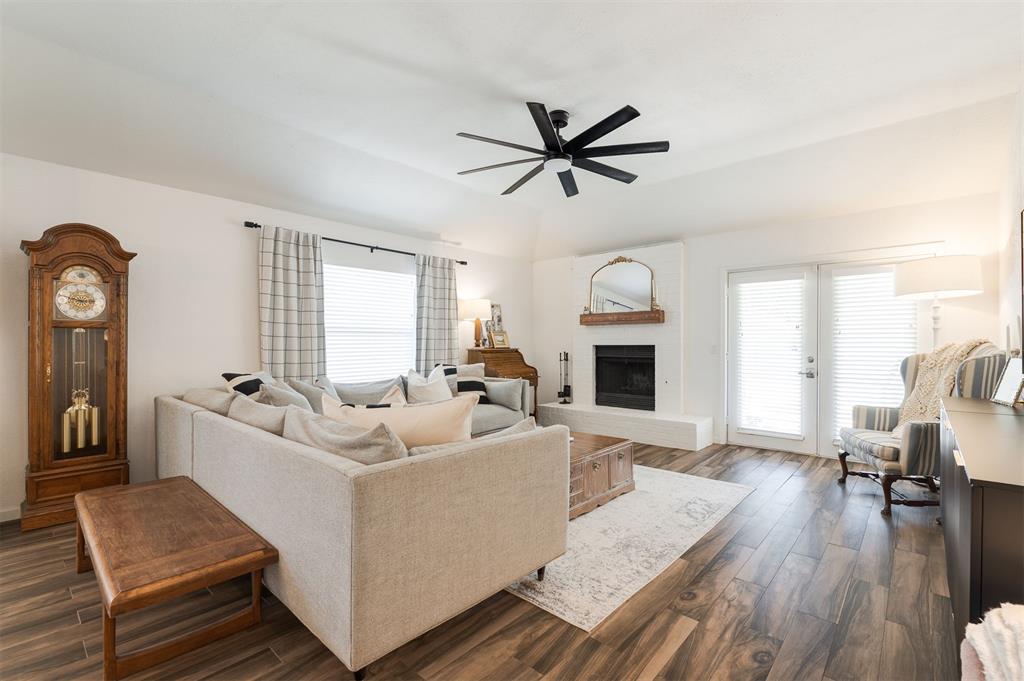 17109 Sunny Hollow Road