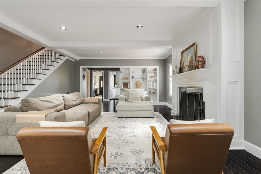 6421 Hunting Hill Lane Unit: 21