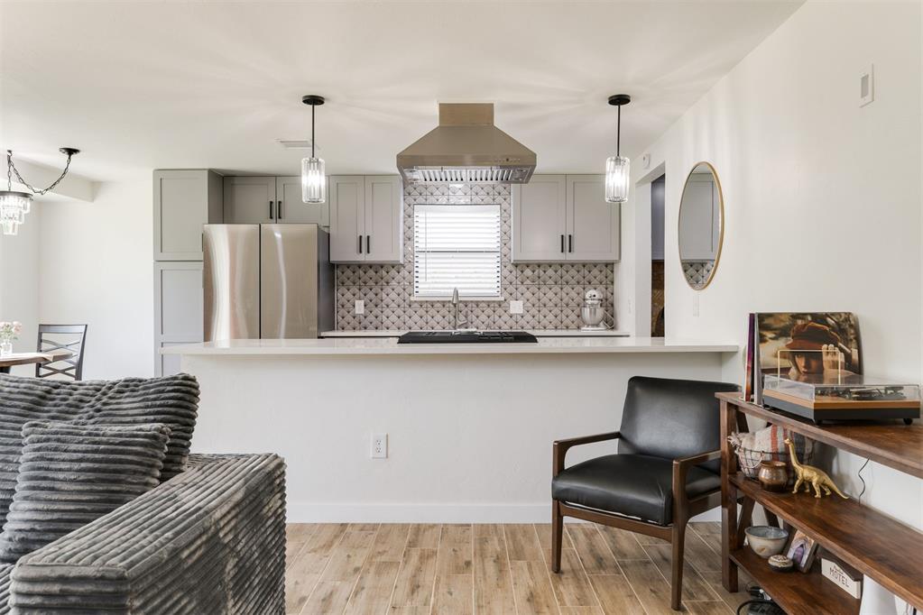 8420 NW 92nd Street