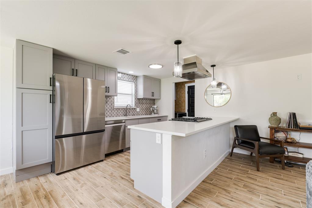 8420 NW 92nd Street