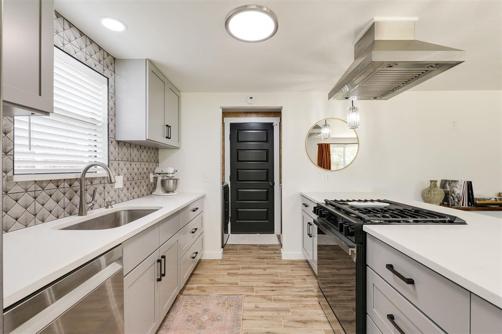 8420 NW 92nd Street