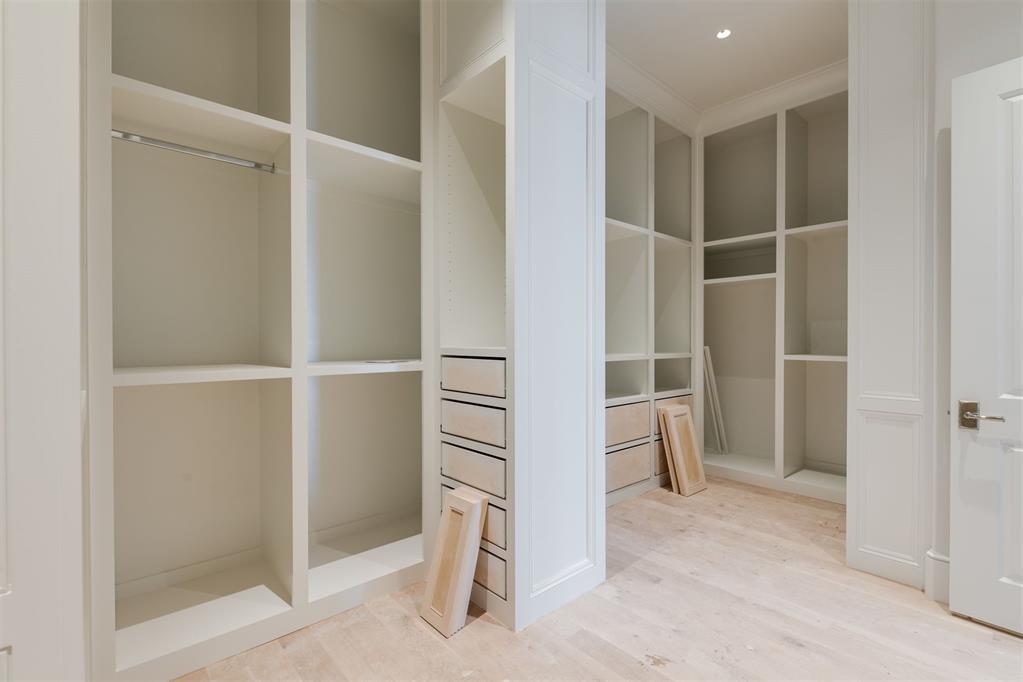 20886 Alba Court