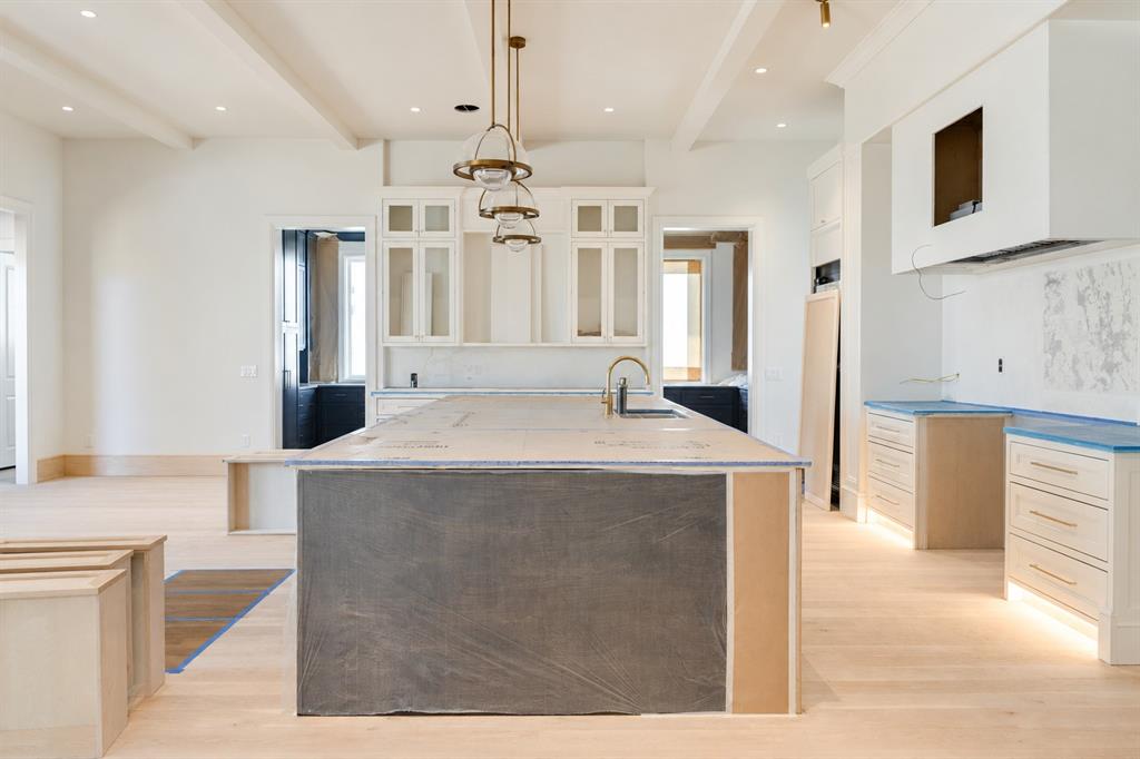 20886 Alba Court