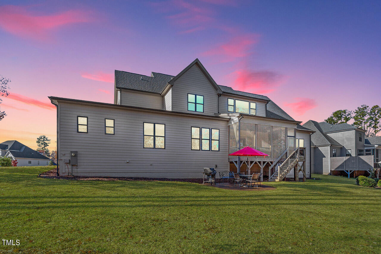 7504 Dover Hills Drive